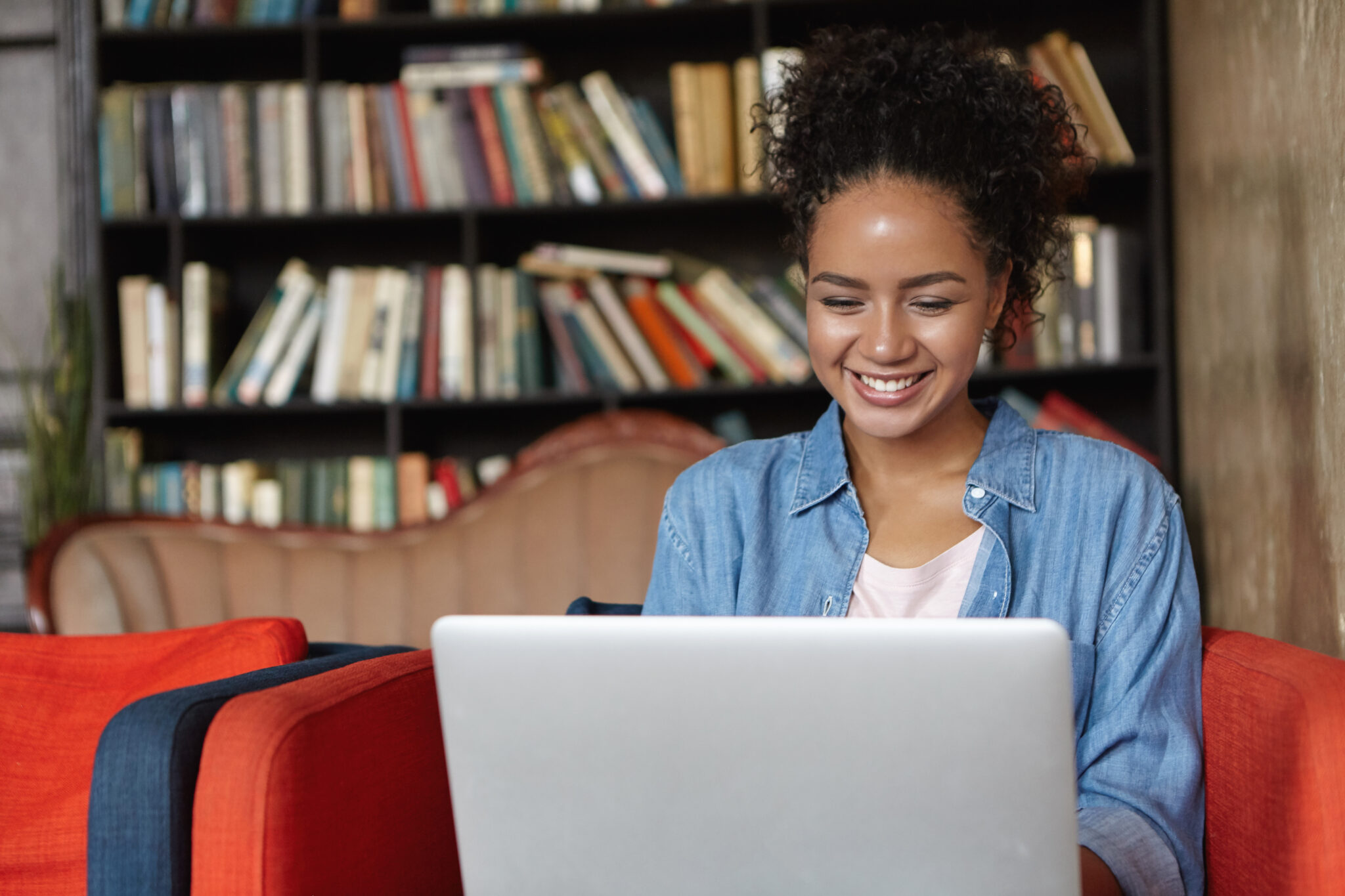 Interactive Learning Tools: The Key Strategy in Online Financial Education