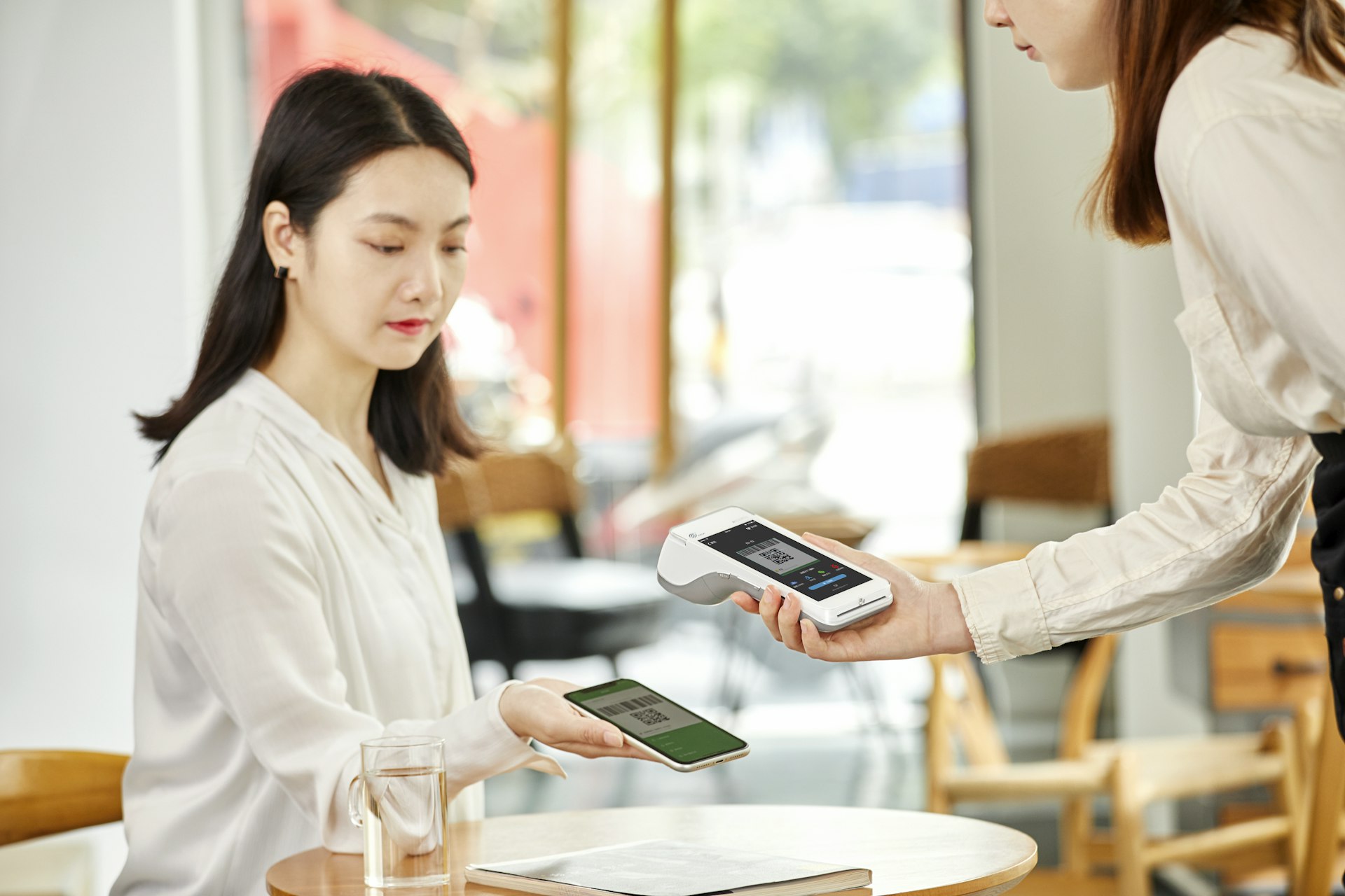 Digital Wallets & Cashless Payments: 2025 Trends, Innovations, and Opportunities